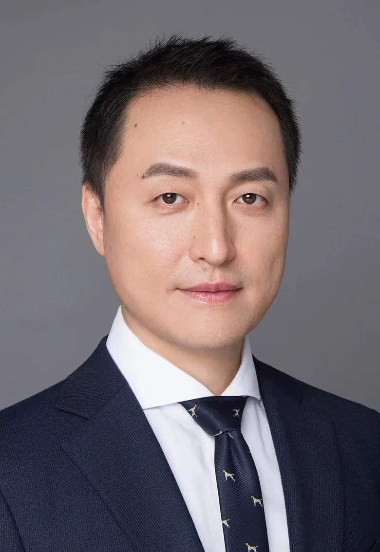 Professor Jiwu Chen, sports medicine specialist